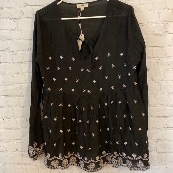 Anthropologie Tops - Anthropologie Entro black embroidered blouse! NWT